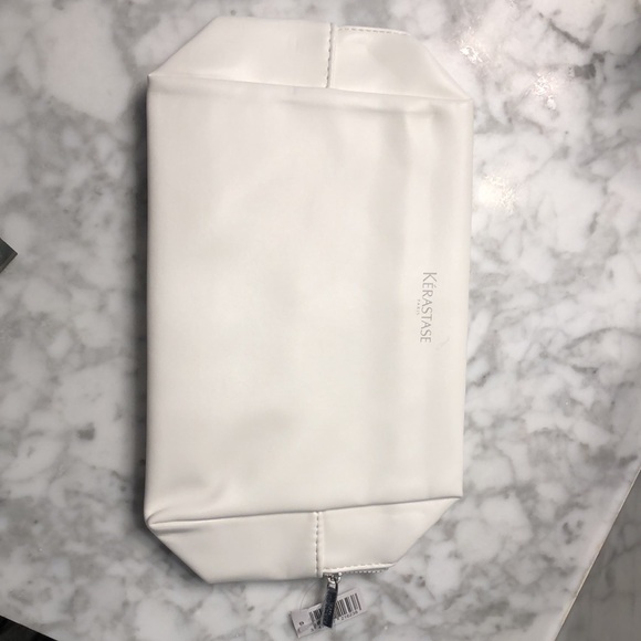 Kerastase travel bag- NWT - Picture 3 of 7